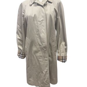 EUC Burberry Women's Beige Trench Coat Size 6 Classic Plaid Detachable Lining